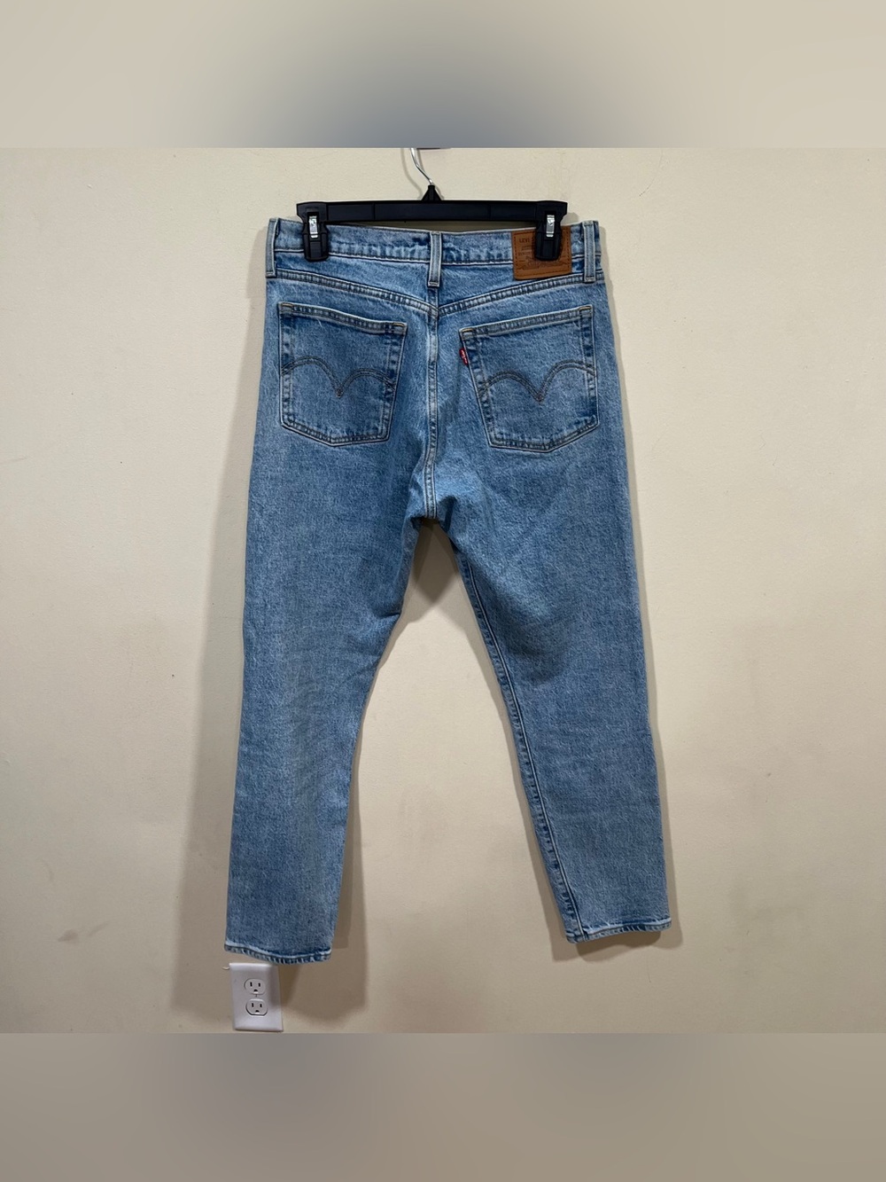 Levi's womens  Wedgie Straight Calling All Blues Straight Jean size 28 ankle - Picture 8 of 9